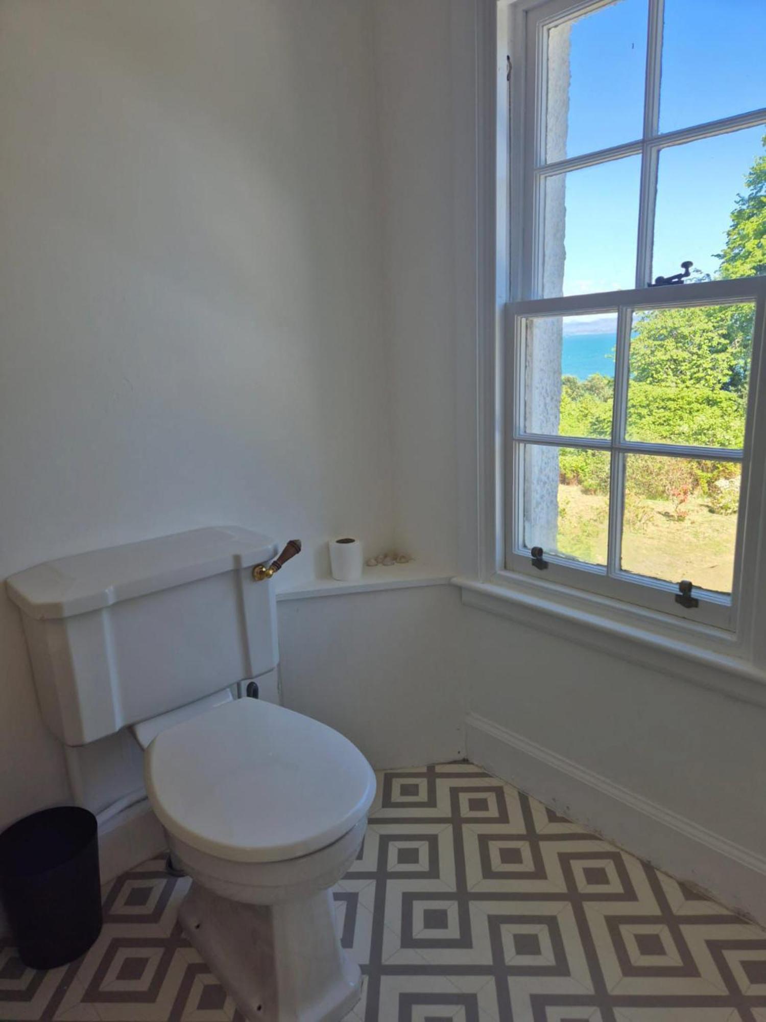 Mackinnon Cottage - 3 Bedroom Cottage บรอดฟอร์ด ภายนอก รูปภาพ