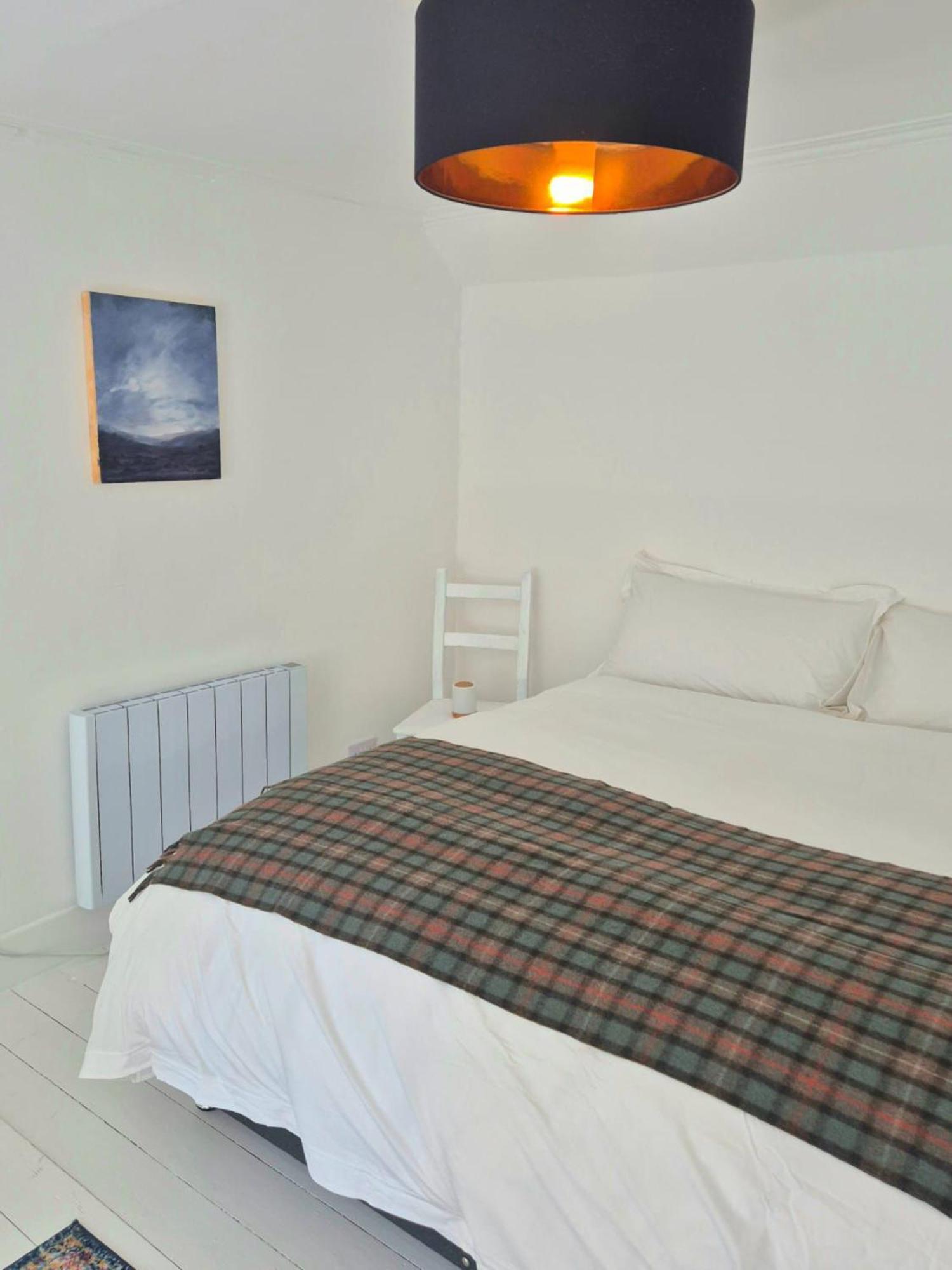 Mackinnon Cottage - 3 Bedroom Cottage บรอดฟอร์ด ภายนอก รูปภาพ