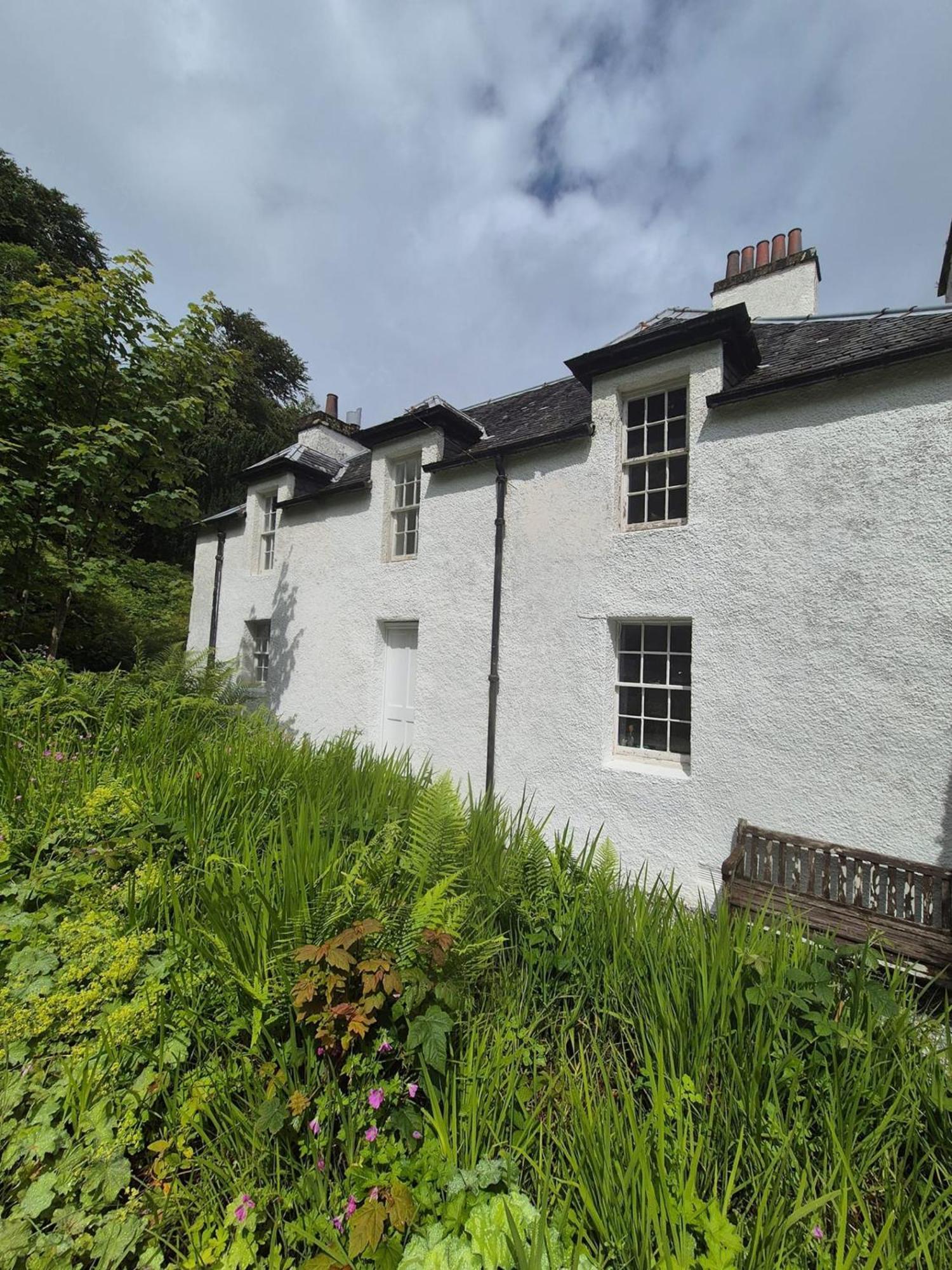 Mackinnon Cottage - 3 Bedroom Cottage บรอดฟอร์ด ภายนอก รูปภาพ